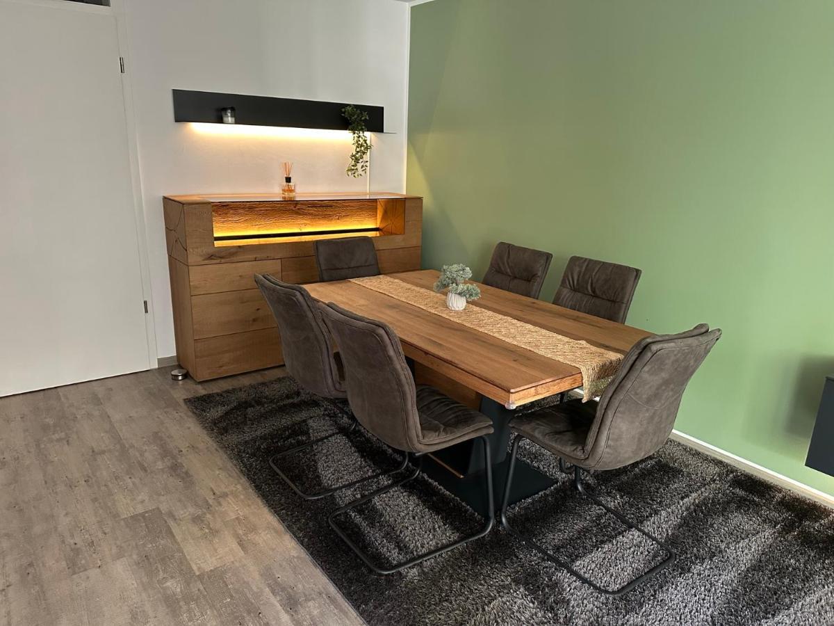 Fhv01 - Ferienwohnung 100M² 6 Personen Garten Und Terrasse 2X Wc Taucha Buitenkant foto
