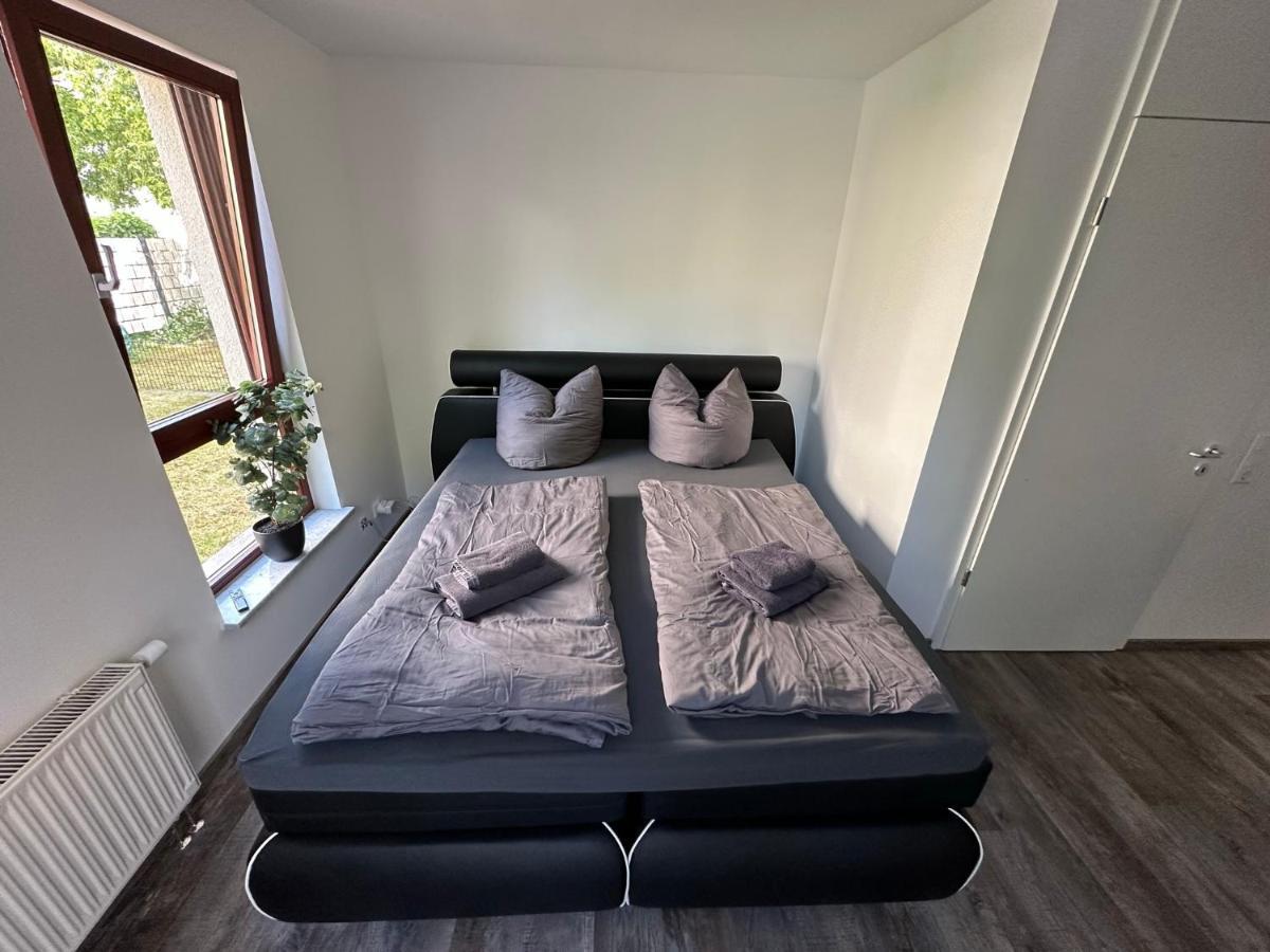 Fhv01 - Ferienwohnung 100M² 6 Personen Garten Und Terrasse 2X Wc Taucha Buitenkant foto